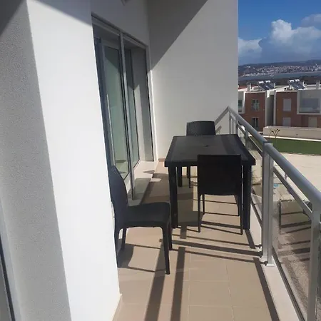 Bela Baia 2 Salir de Porto